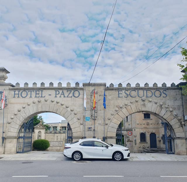 Trayectos en taxi de Santiago a Vigo cómodos y rápidos